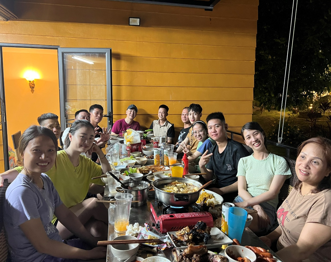 Teambuilding travel - A vacation trip to strengthen team spirit Jade M Tech